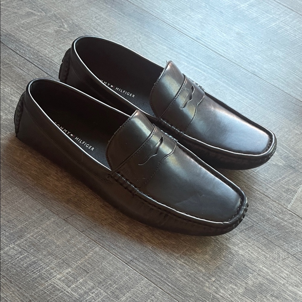 Tommy Hilfiger Men's Dark Brown Slip-On Loafers